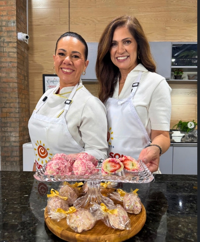 Pâmela Doces Finos - duas confeiteiras apresentando doces finos
